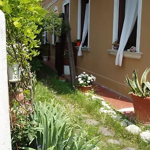 https://perla-bb.hotelinveneto.com